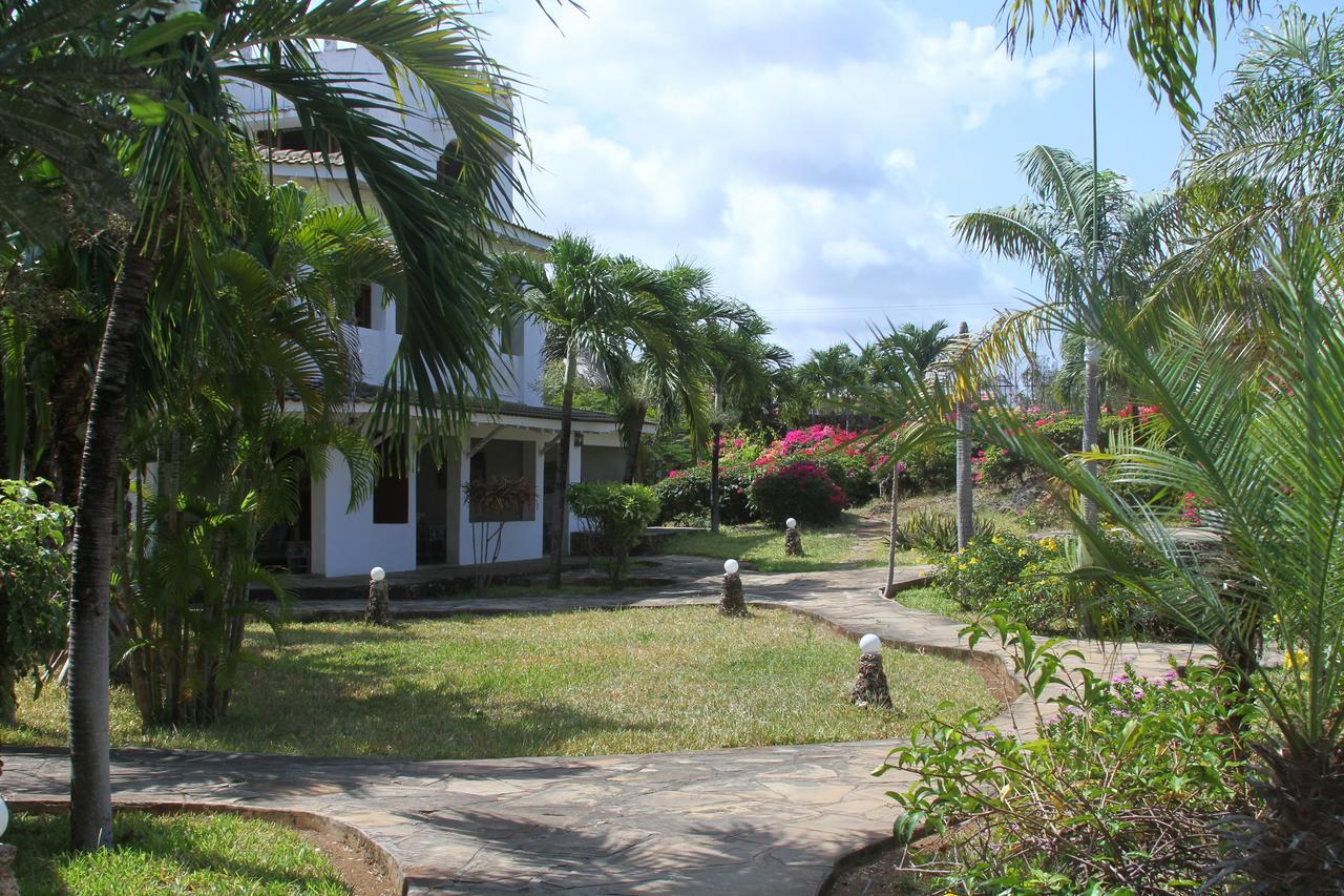 Kibali Villas Resort Малинди Экстерьер фото